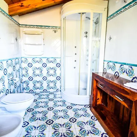 Holiday home Limoneto E *