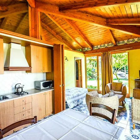 Limoneto E Holiday home Sorrento