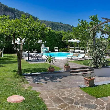 Limoneto E Holiday home Sorrento